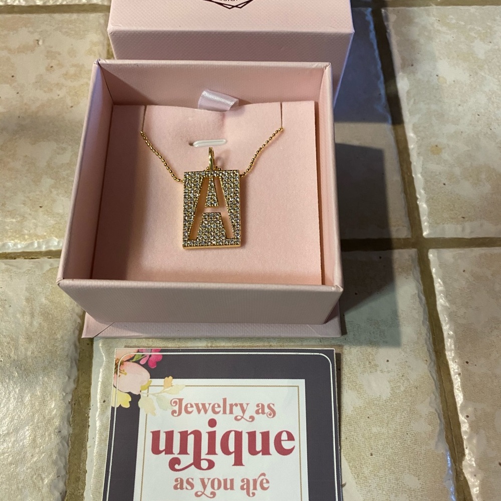 Necklace initial A
